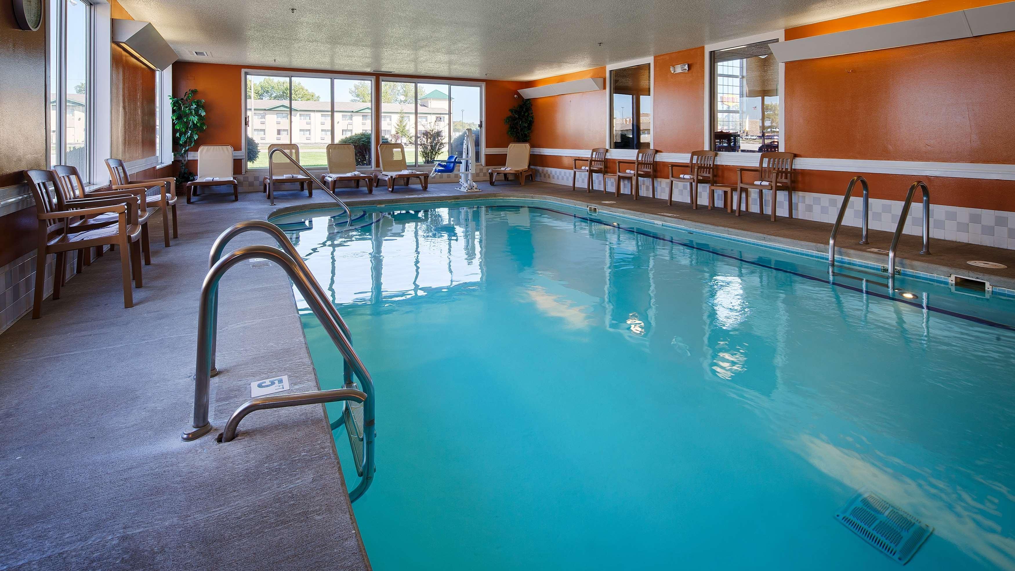 Best Western Airport Inn Moline Exterior foto