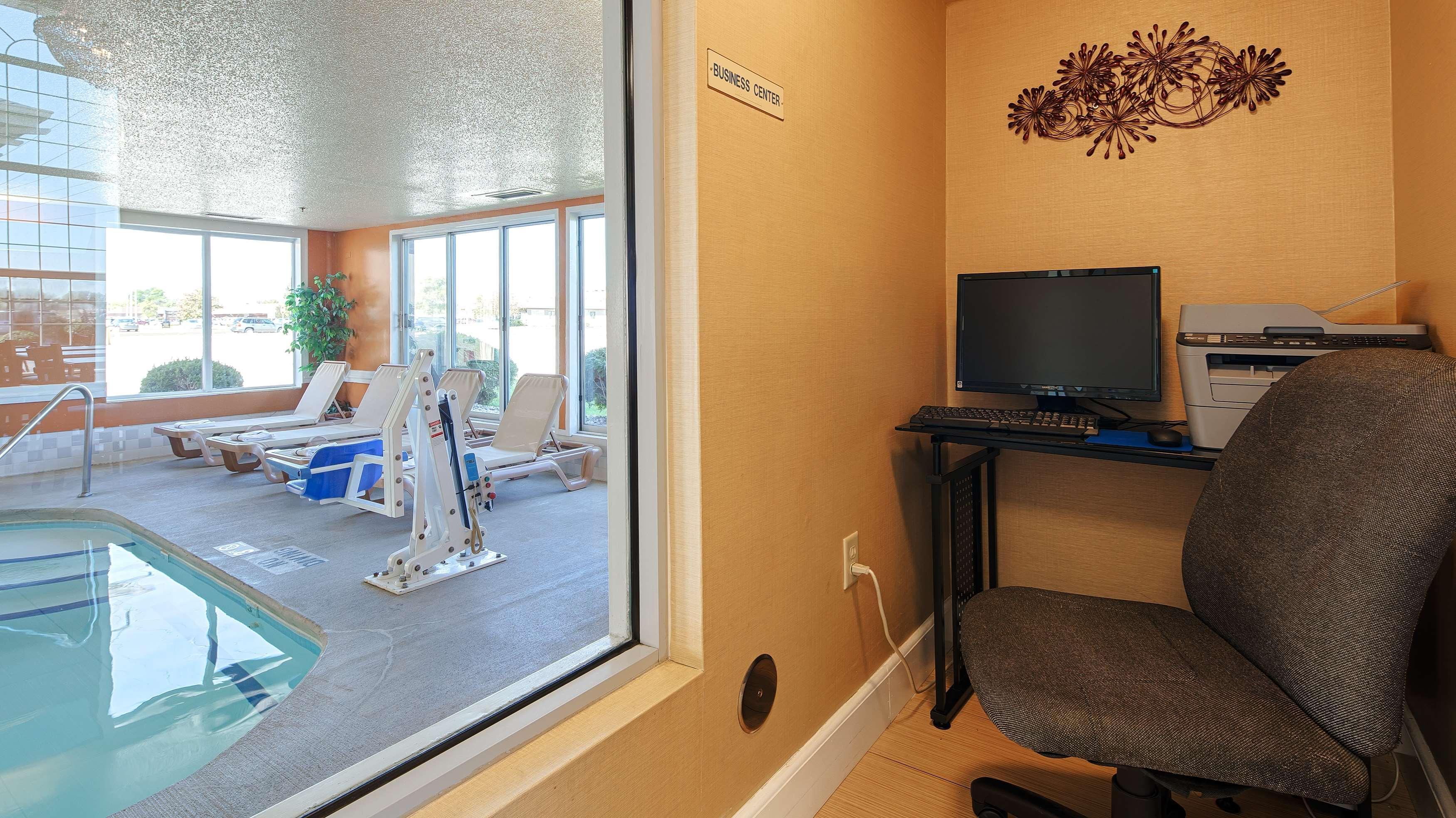 Best Western Airport Inn Moline Exterior foto